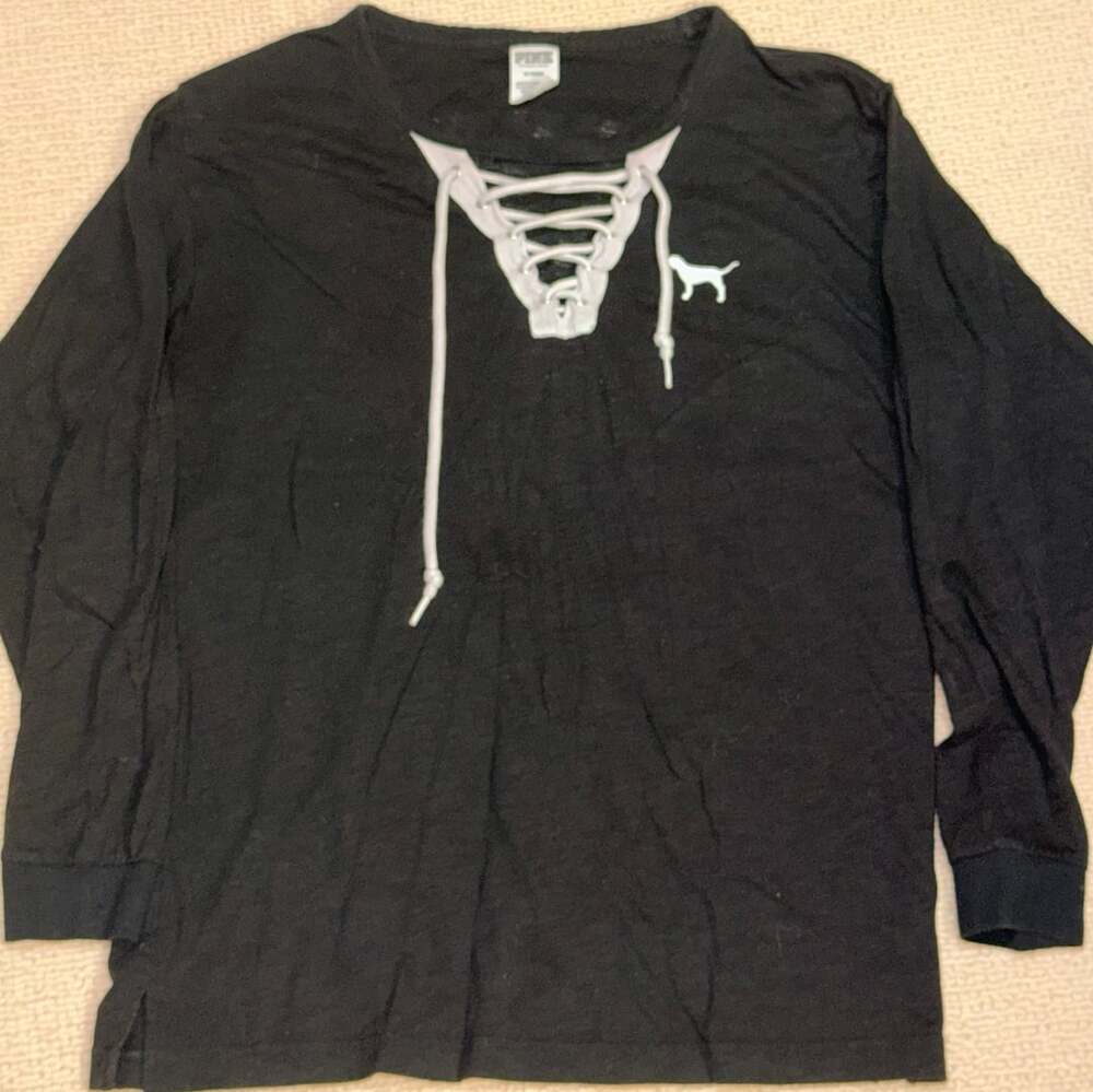 PINK Victoria's Secret Long Sleeve Lace-Up Graphic T-Shirt Size M Black